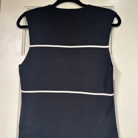 Vintage Striped Knit Sleeveless Fitted Top - Picture 3 of 4